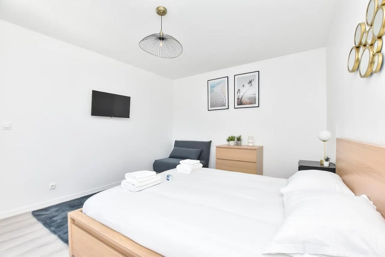 Authentic Apartment - 1Br-4P - La Villette Paris